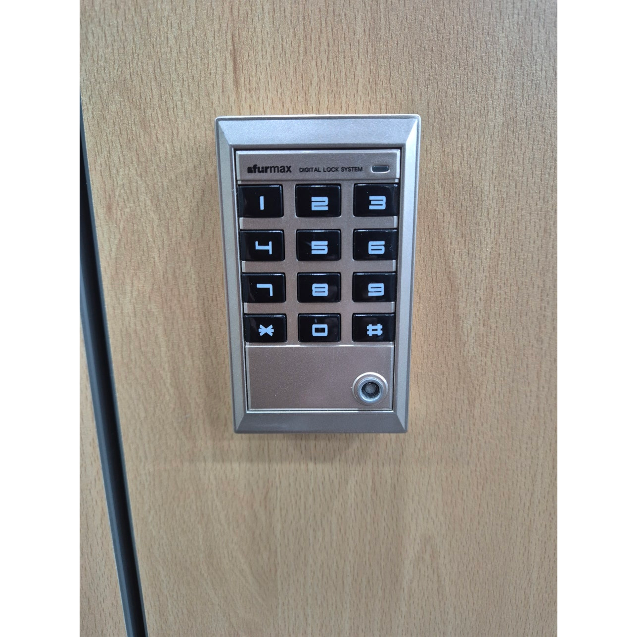 3인용 목재락카 / 전자키방식