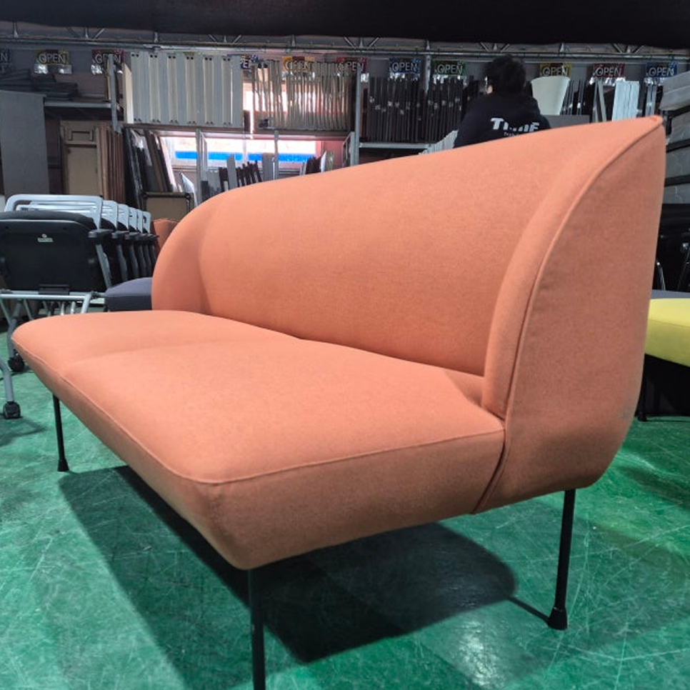 2인용 패브릭 소파 / 살구