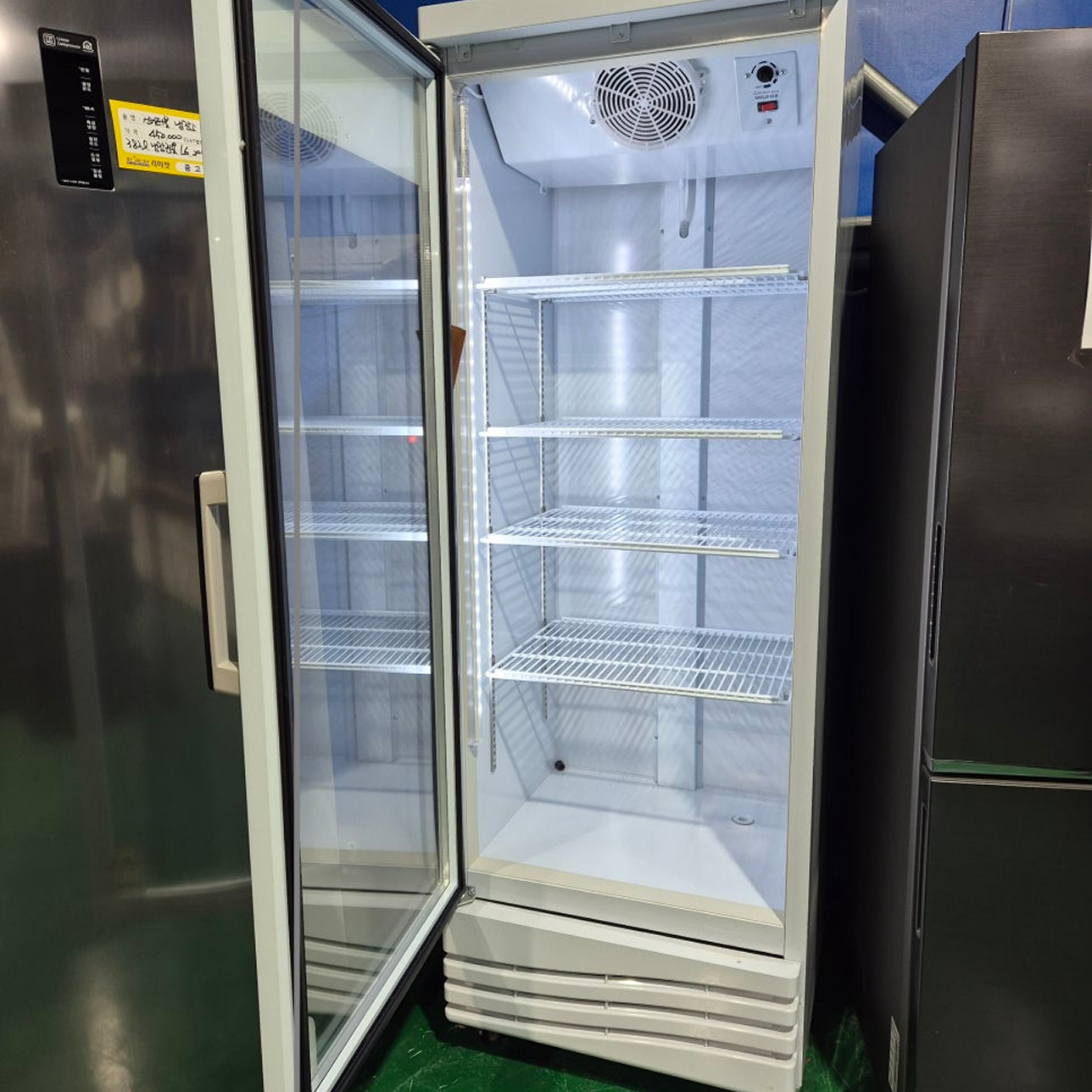 [마지막 재고] 음료수 냉장고(업소/사무실용)