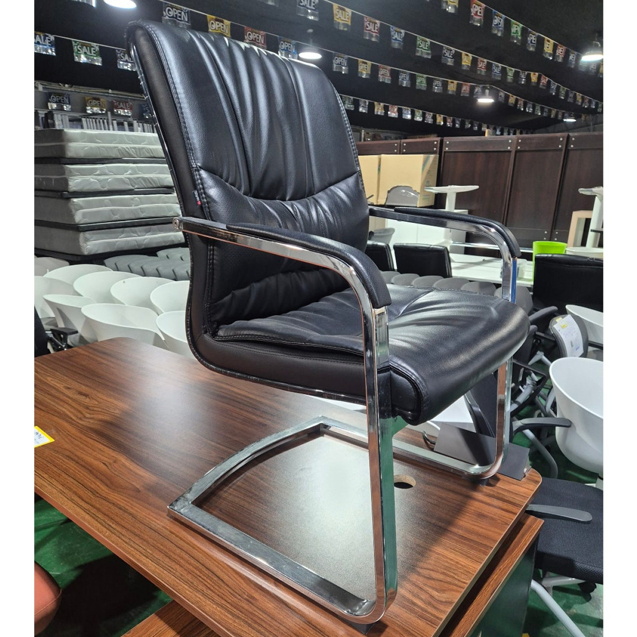 [하이퍼스] 중역 회의용의자 *특가대량입고*